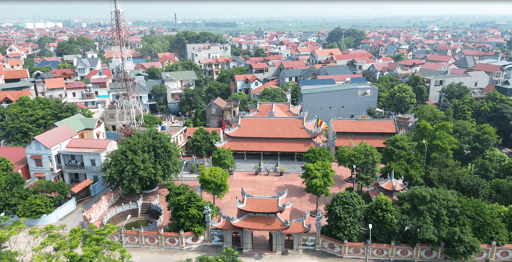 Chùa Đông Chi Hồ
