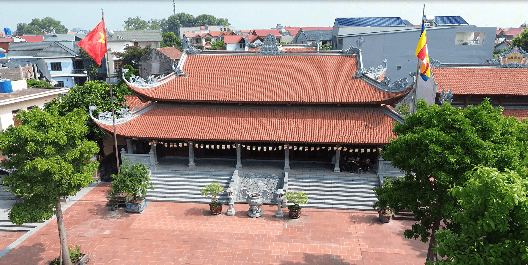  Chùa Đông Chi Hồ